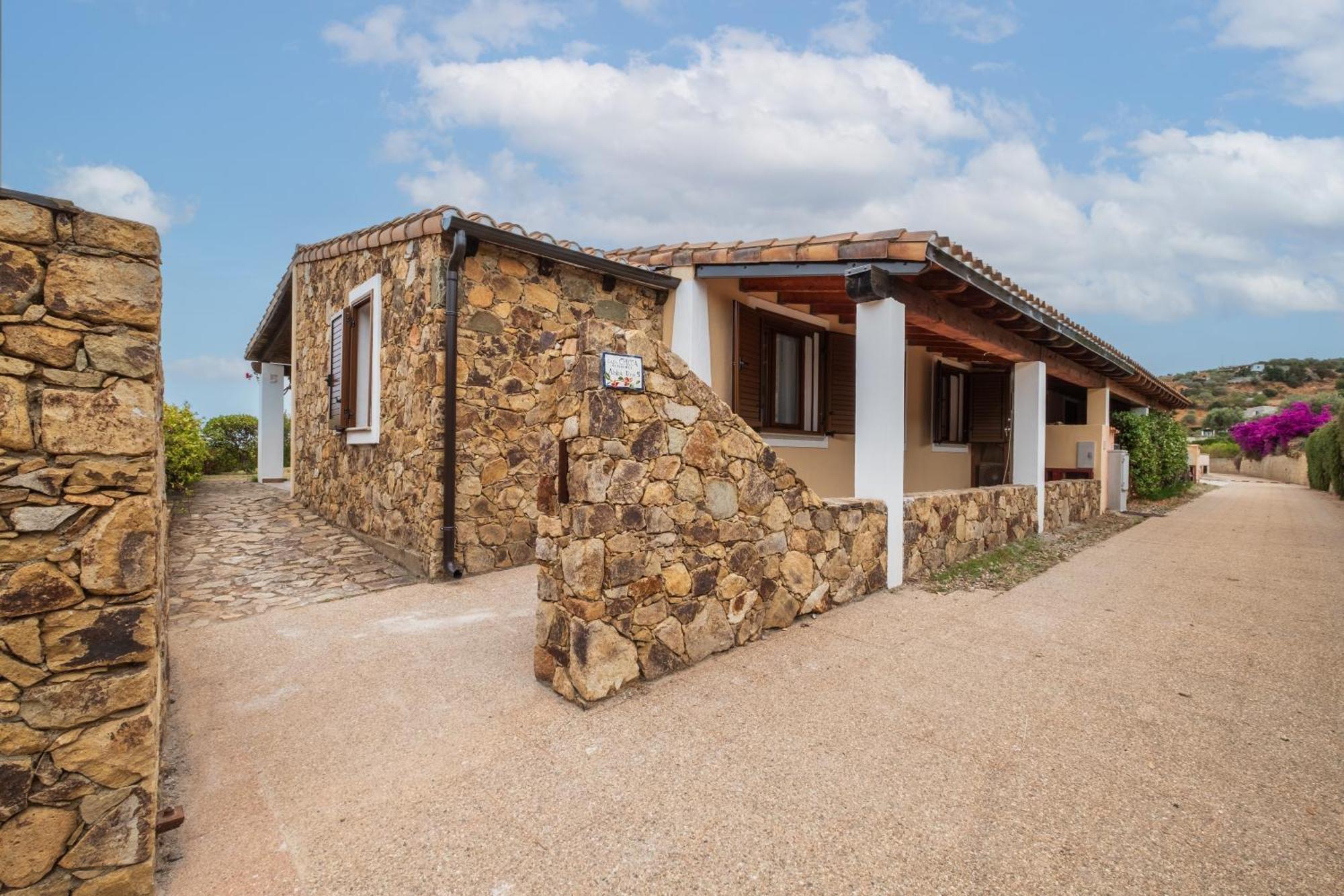 Tertenìa Residence Abba Urci מראה חיצוני תמונה