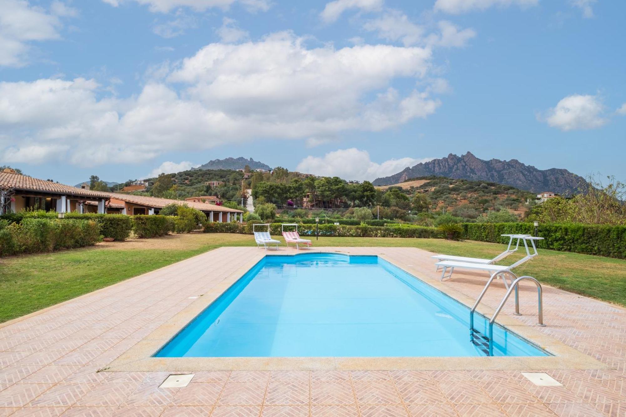 Tertenìa Residence Abba Urci מראה חיצוני תמונה